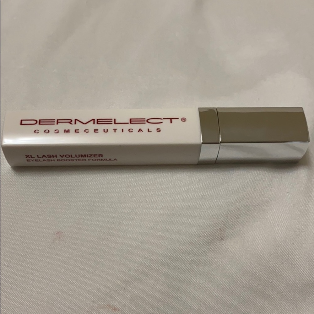 Dermelect XL Lash Volumizer eyelash